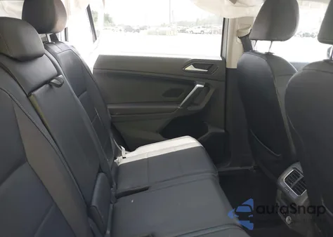 2018 Volkswagen Tiguan 2.0T Se/2.0T Sel from USA, damaged, VIN 3VV3B7AX0JM193651